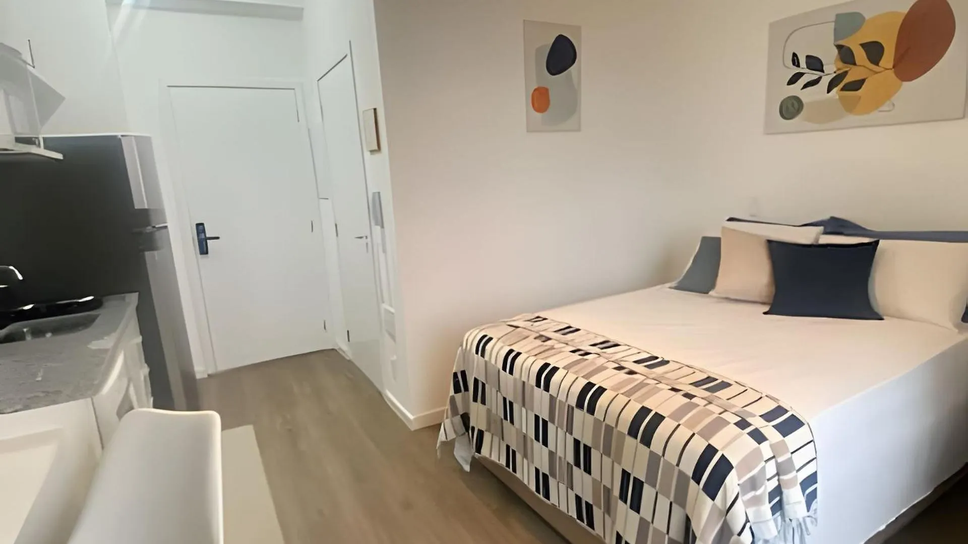 Studio 908 - Prox Ao Metro São Paulo